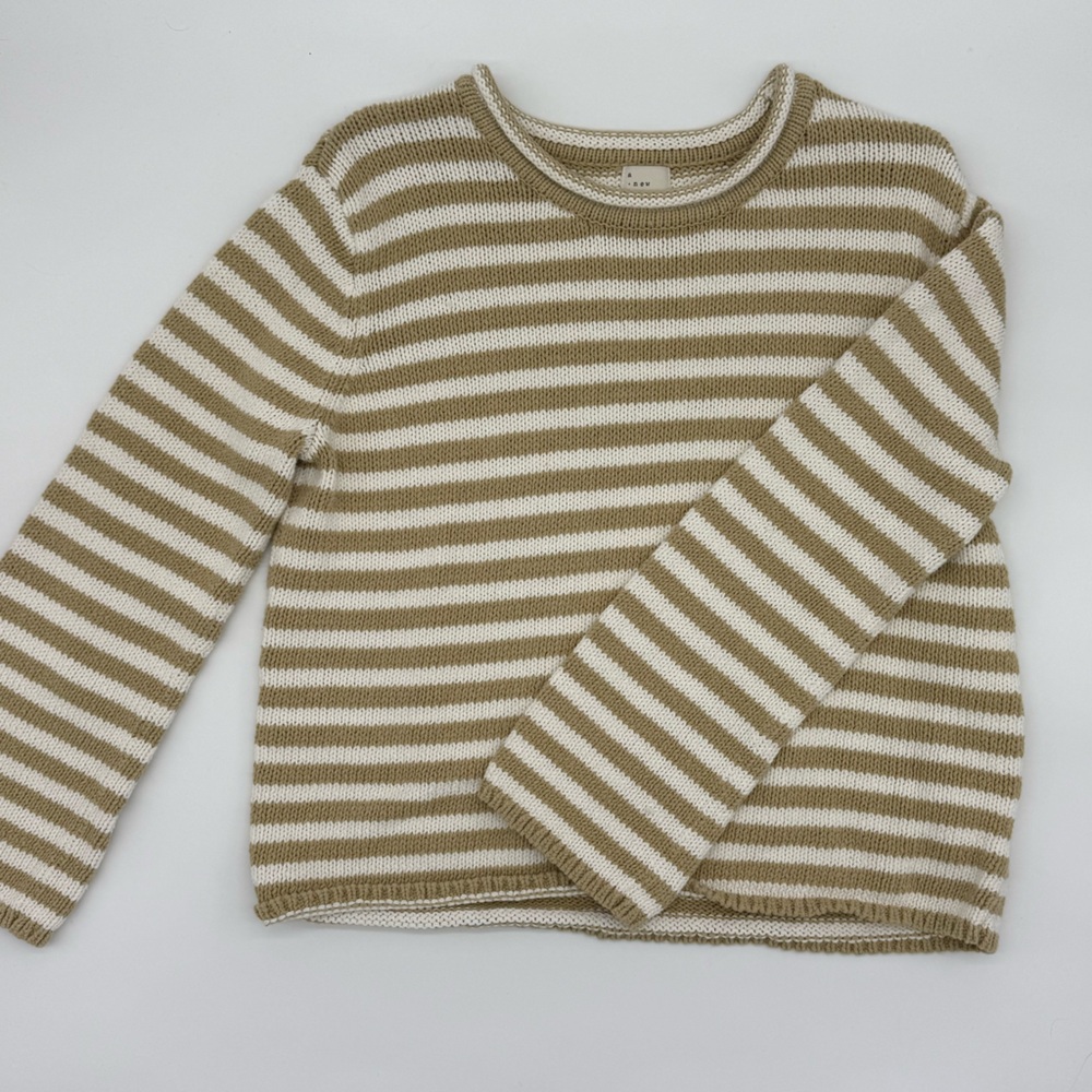 a new day Women’s Beige and White Striped Sweater